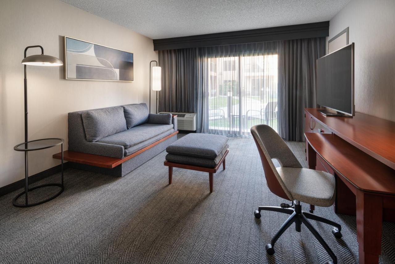 Courtyard By Marriott Los Angeles Hacienda Heights Orange County Exterior foto