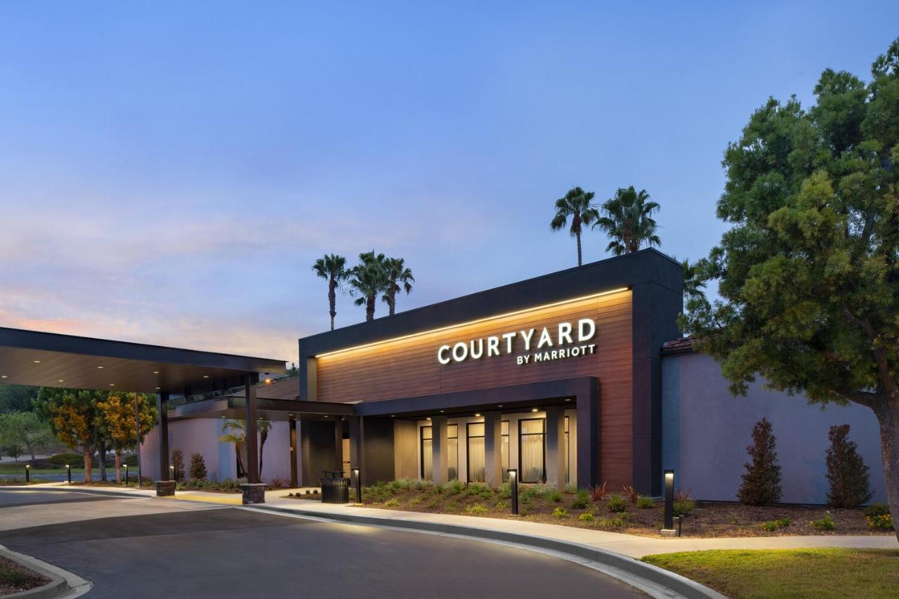 Courtyard By Marriott Los Angeles Hacienda Heights Orange County Exterior foto